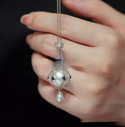 F&R Playful Pearl Gemstone Lavalier Pendant