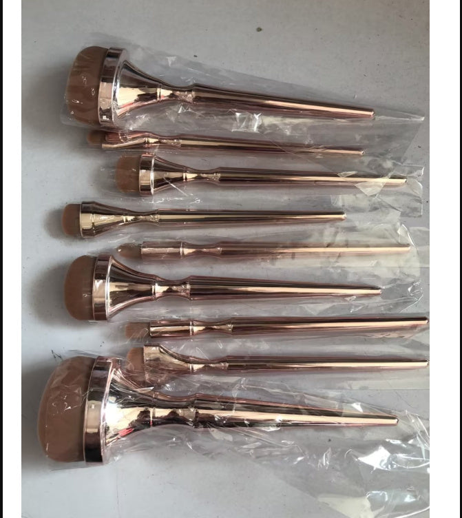 F&R Aurea 9-Piece Golden Brush Set