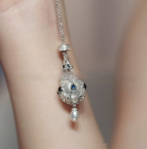 F&R Playful Pearl Gemstone Lavalier Pendant