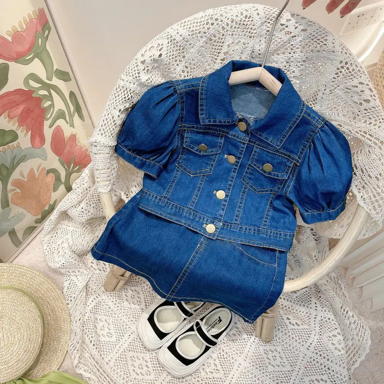 Girls’ Cotton Two-Piece Outfit – Stylish Top & Shorts Set